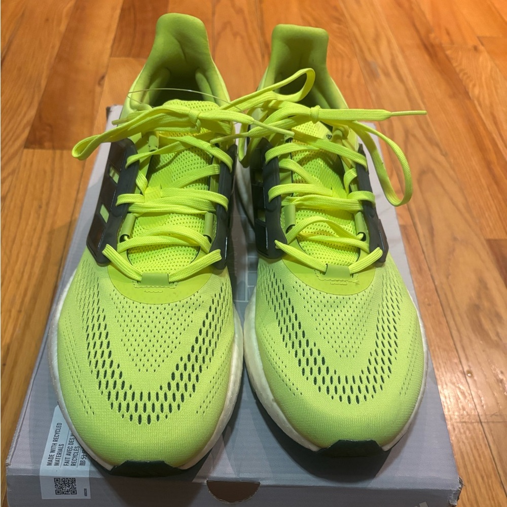 Adidas PureBoost 22 Sneakers Size 14